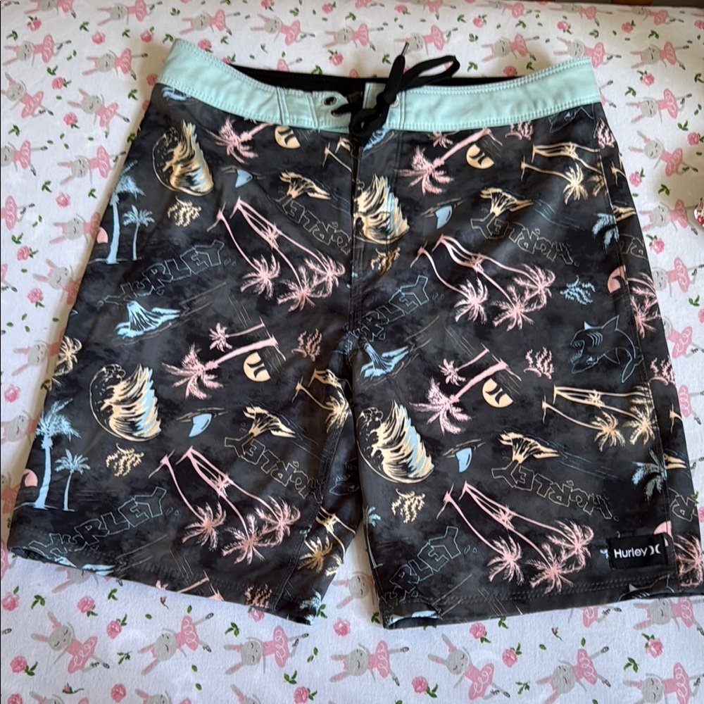 Hurley Size 14 Boys Board Shorts Swim Trunks Unlined Gray Palm Tree Surf Print